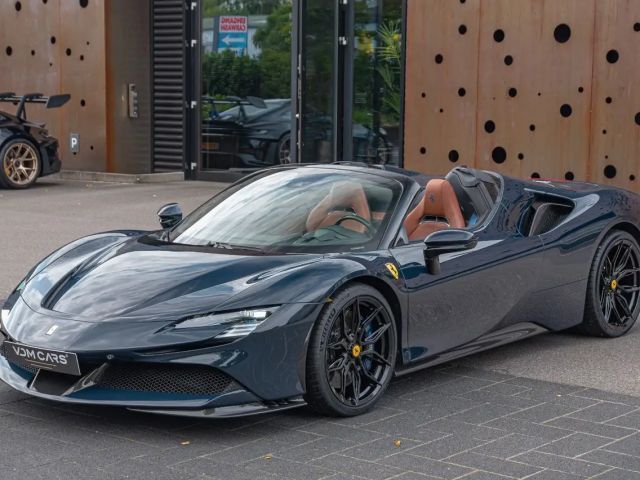 Ferrari SF90 Spider