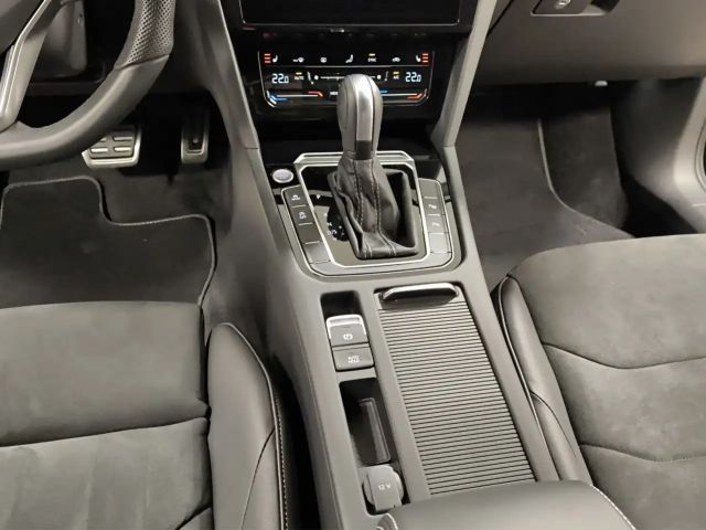 Volkswagen Arteon 2.0 TSI DSG R-Line