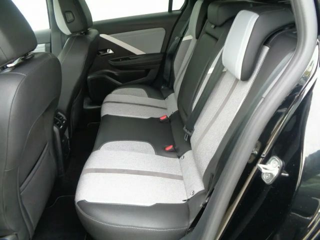 Opel Astra Elegance Hybrid Innovation