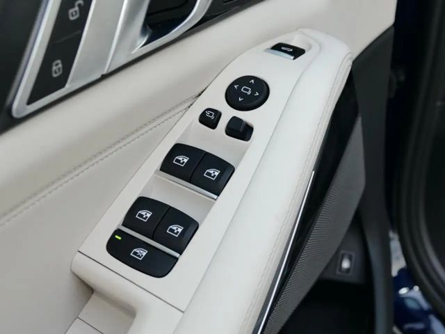 BMW X5 Individual M-Sport xDrive50e