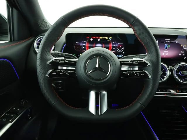 Mercedes-Benz GLB 200 AMG Line