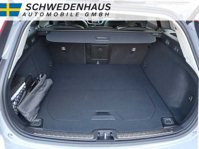 Volvo V60 AWD Dark Plus T8