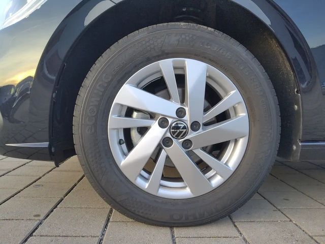 Volkswagen Polo 1.0 TSI DSG Style