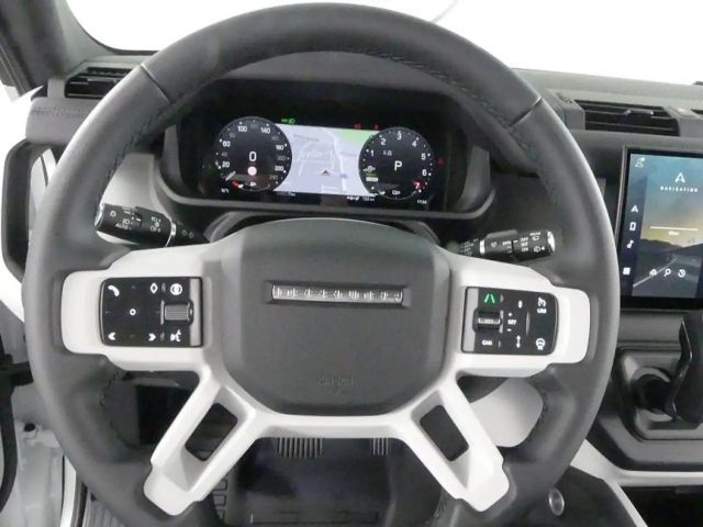 Land Rover Defender 110 P300e S