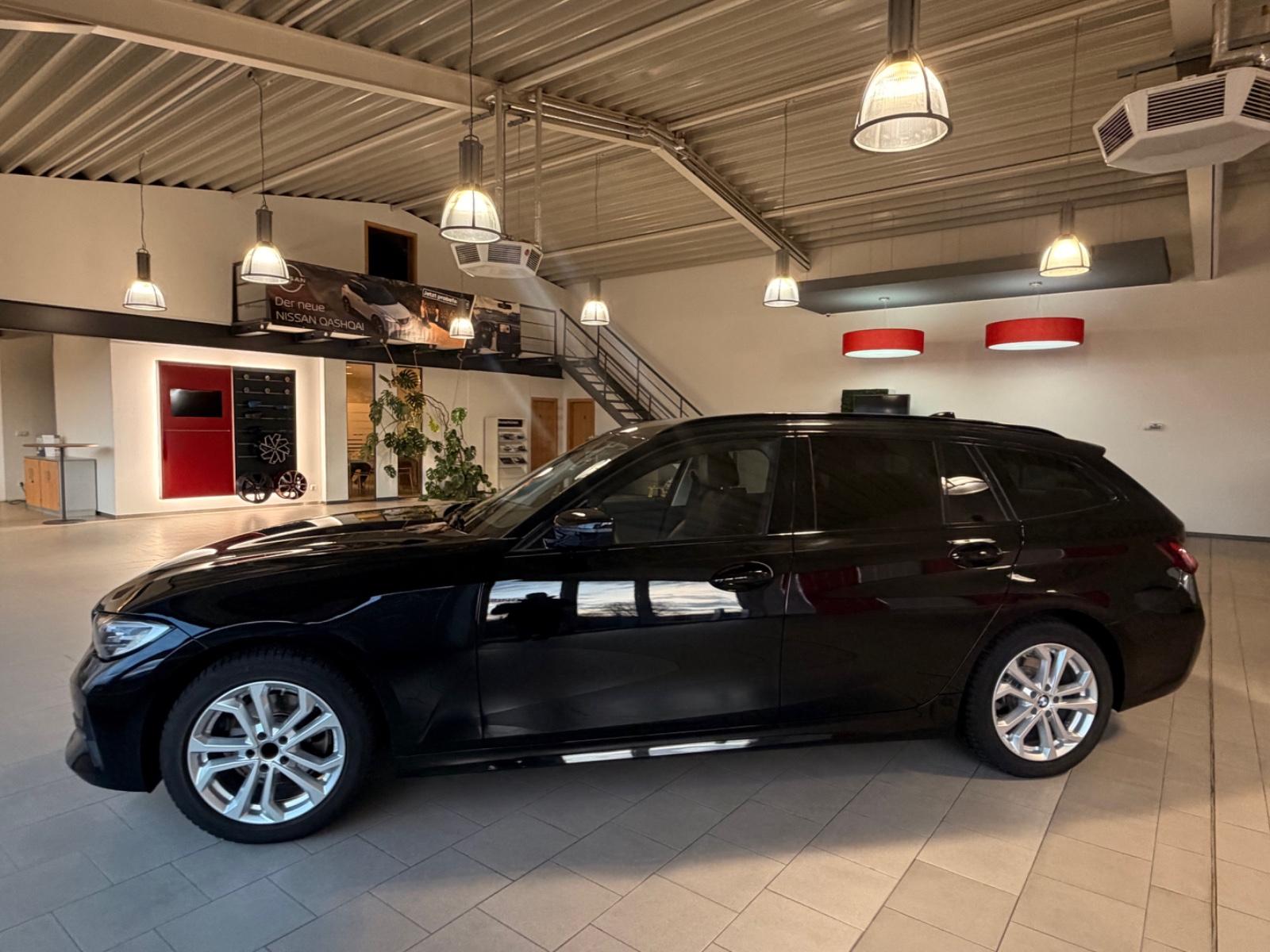 BMW 320 320d Sport Line Touring