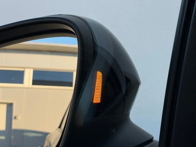 Volkswagen T-Roc DSG Life