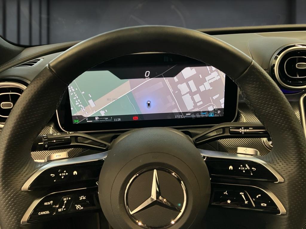 Mercedes-Benz C 200 AMG Line Sedan