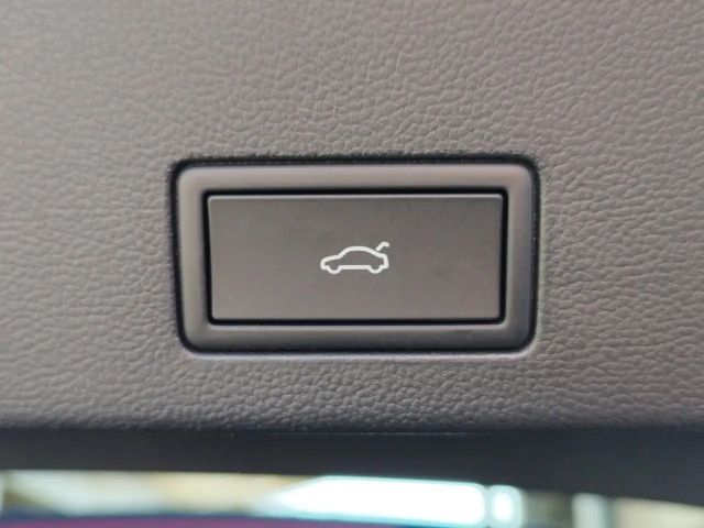 Volkswagen Golf Business DSG Variant