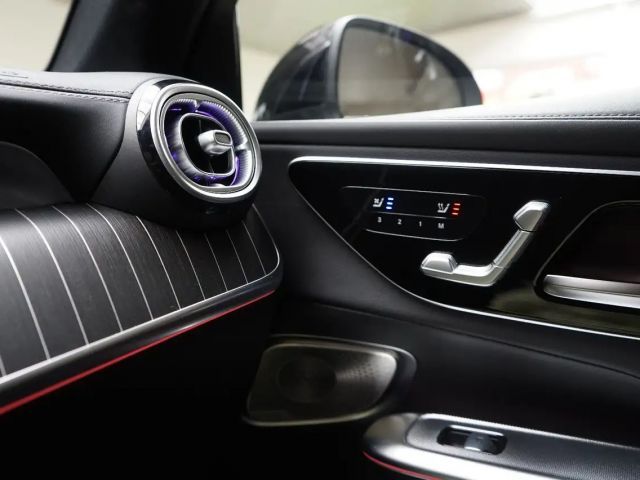 Mercedes-Benz GLC 300 AMG Line