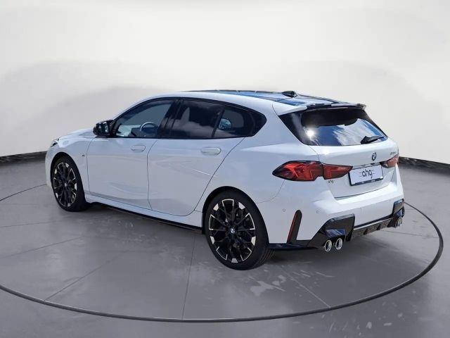 BMW 135 Sedan xDrive