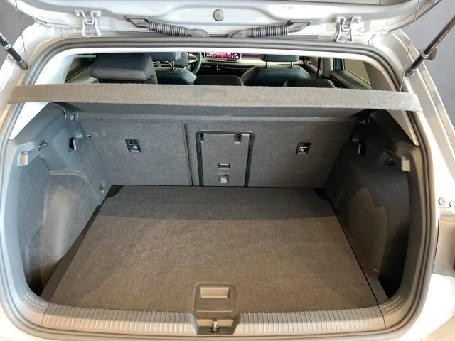 Volkswagen Golf DSG Life