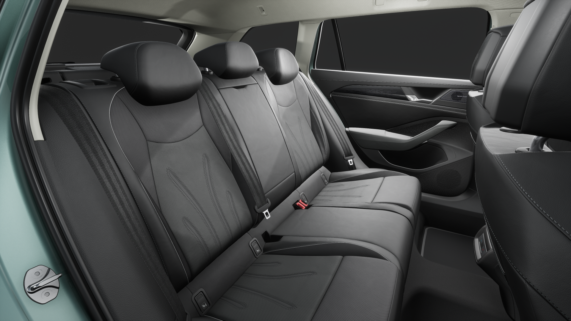 Volkswagen Passat 1.5 eTSI Business DSG