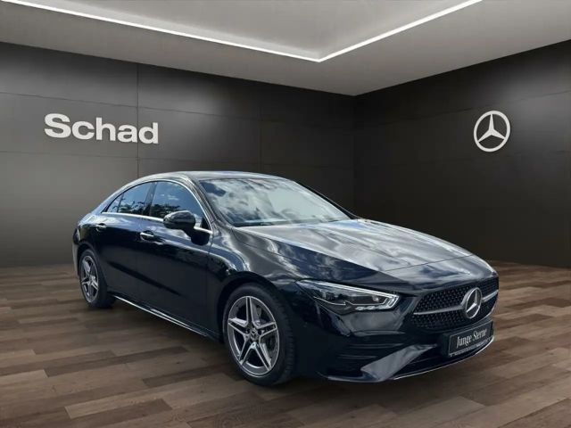 Mercedes-Benz CLA 200 AMG Line Coupé