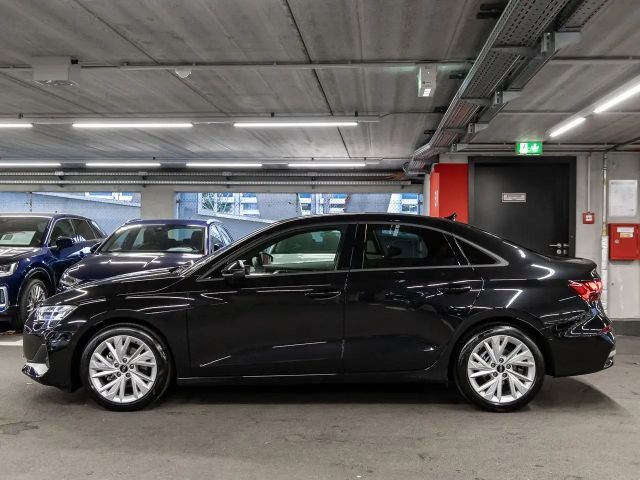 Audi A3 30 TFSI Sedan