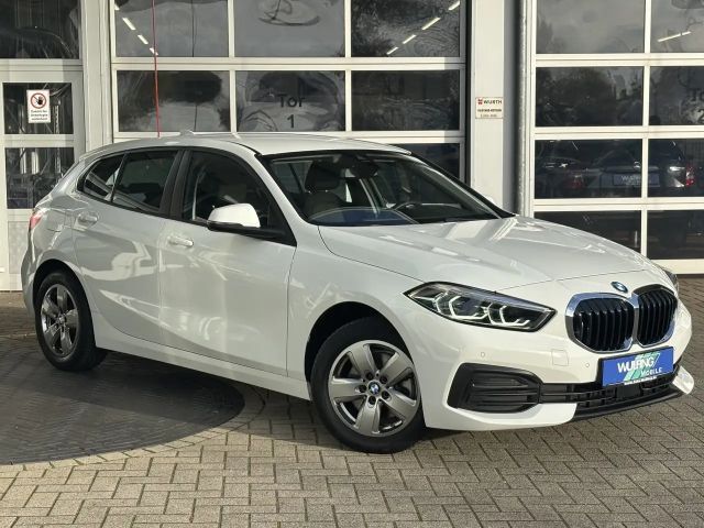 BMW 118 118i Advantage pakket Sedan
