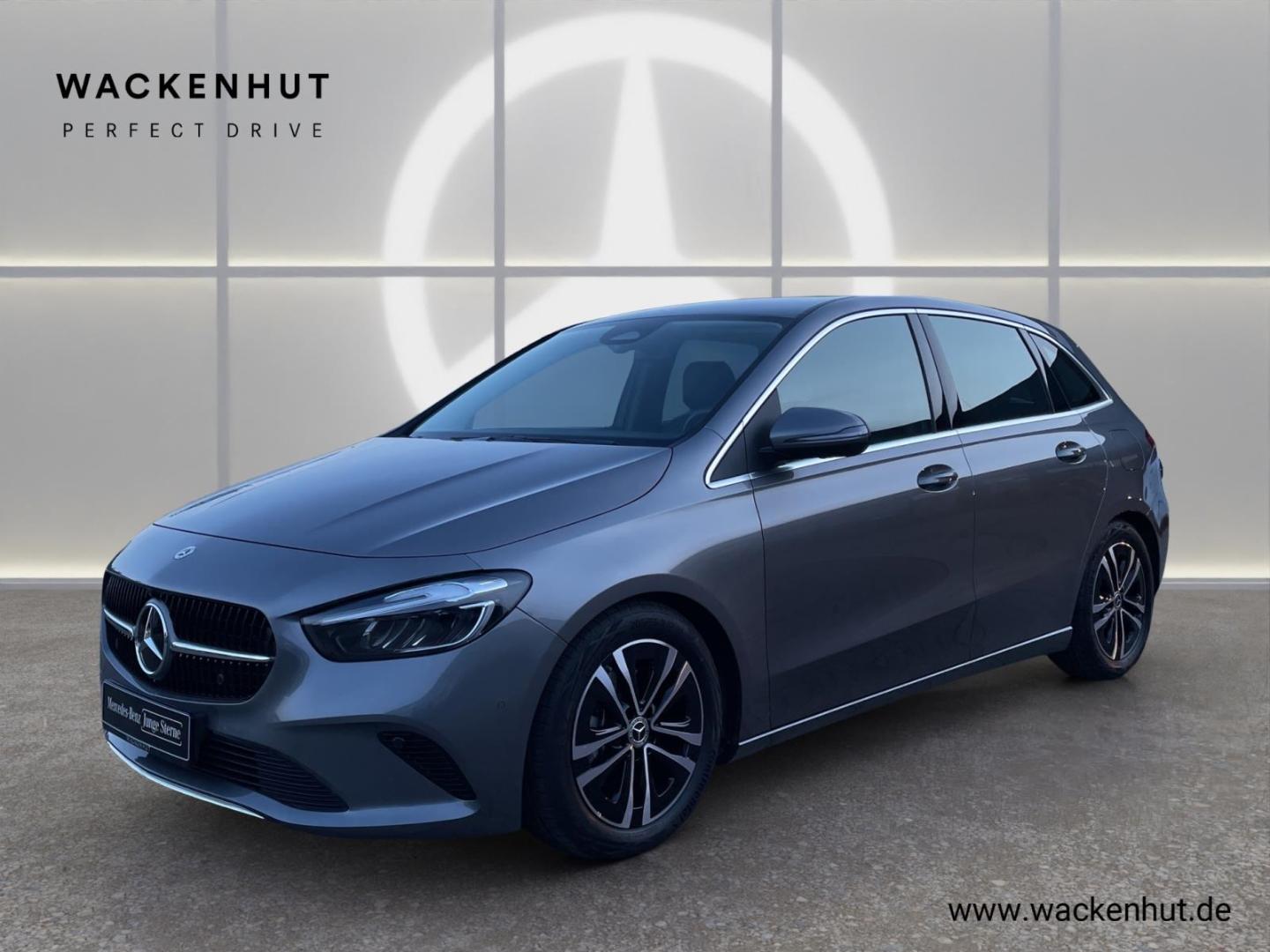 Mercedes-Benz B 180 Progressive Sedan