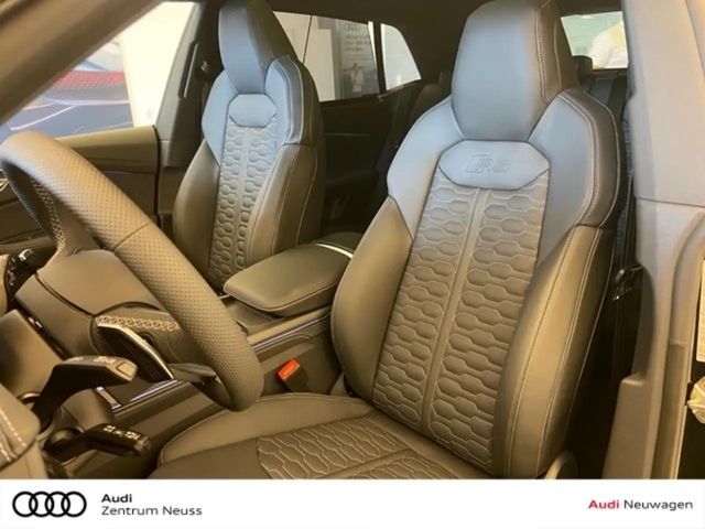 Audi RS Q8 Performance Quattro