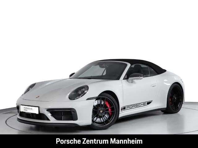 Porsche 992 Cabrio GTS