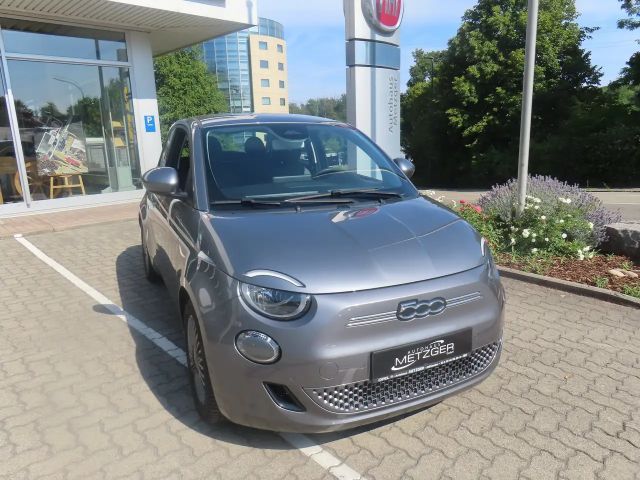Fiat 500e 42 kWh Icon