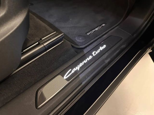 Porsche Cayenne Coupé E-Hybrid Turbo