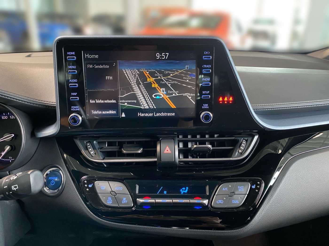 Toyota C-HR 5-deurs Plus