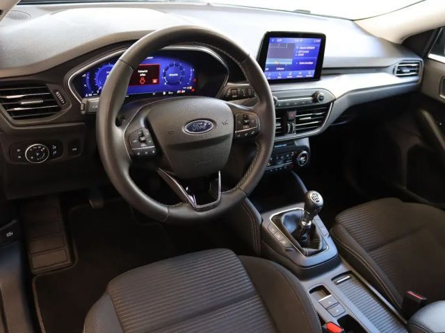 Ford Focus Titanium Wagon