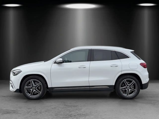 Mercedes-Benz GLA 250 4MATIC AMG Line