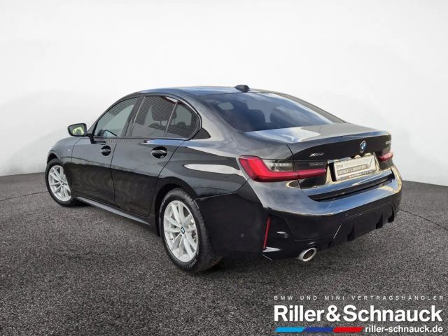 BMW 330 330i M-Sport Sedan xDrive