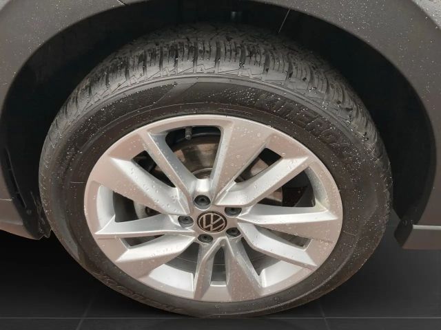 Volkswagen Taigo 1.5 TSI DSG Life