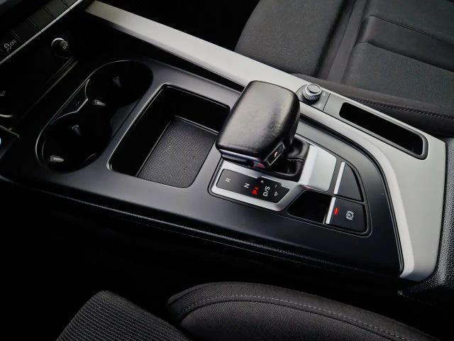 Audi A4 Avant S-Tronic