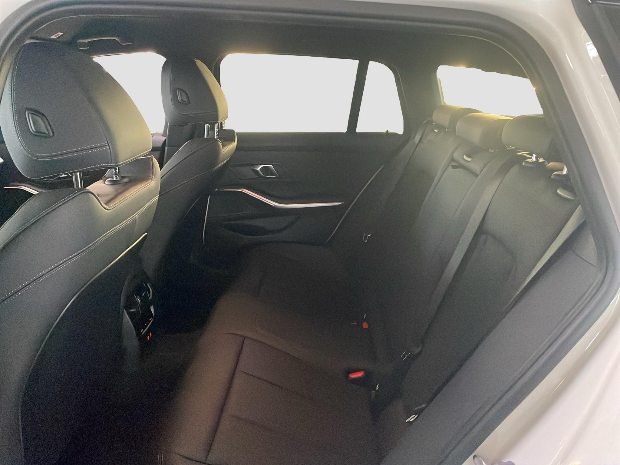 BMW 320 320d Touring