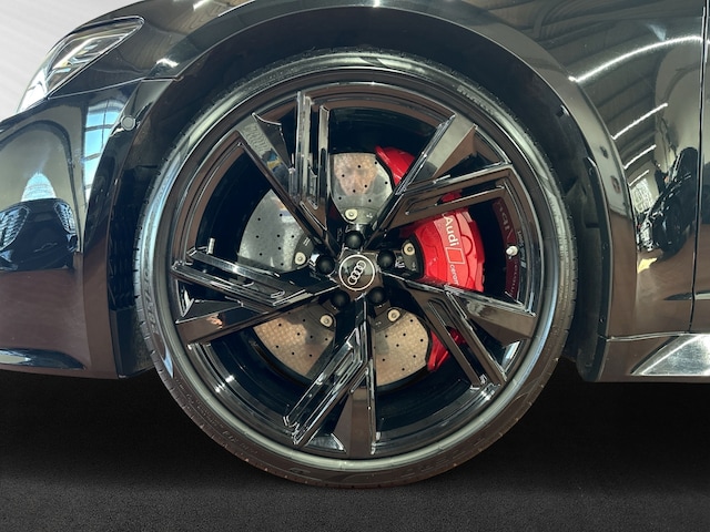 Audi RS6 Avant Quattro