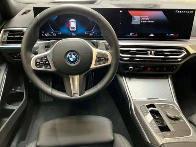 BMW 330 330e Touring xDrive