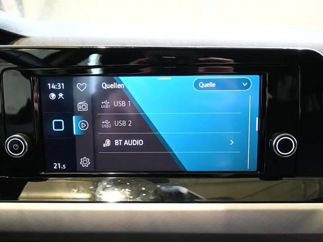 Volkswagen Golf Life Variant