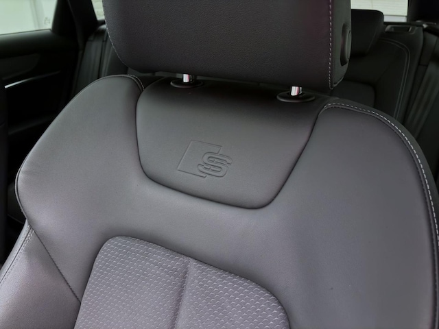 Audi S6 Avant Quattro