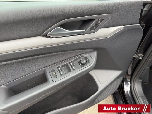 Volkswagen Golf 1.5 TSI Golf VIII Life