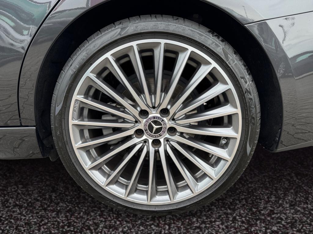 Mercedes-Benz C 180 AMG Line Estate