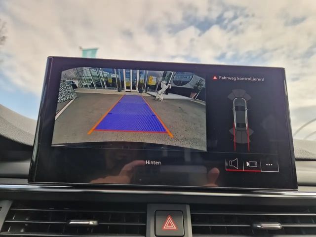 Audi A4 40 TDI S-Line S-Tronic Sedan