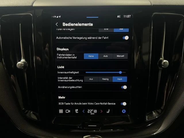 Volvo XC60 AWD Dark Plus