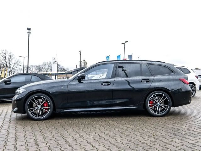 BMW 330 330i M-Sport Touring