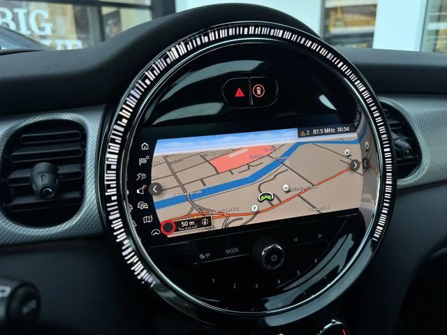 MINI Cooper S Younique Trim Pano RFK HuD DA PA H/K