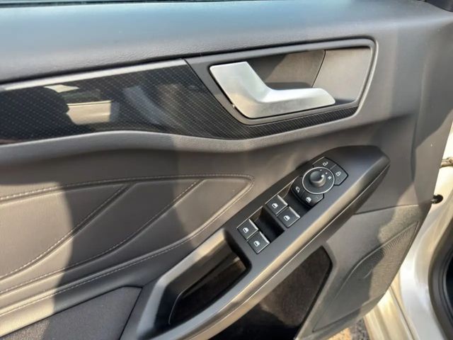 Ford Focus EcoBoost ST Line Wagon