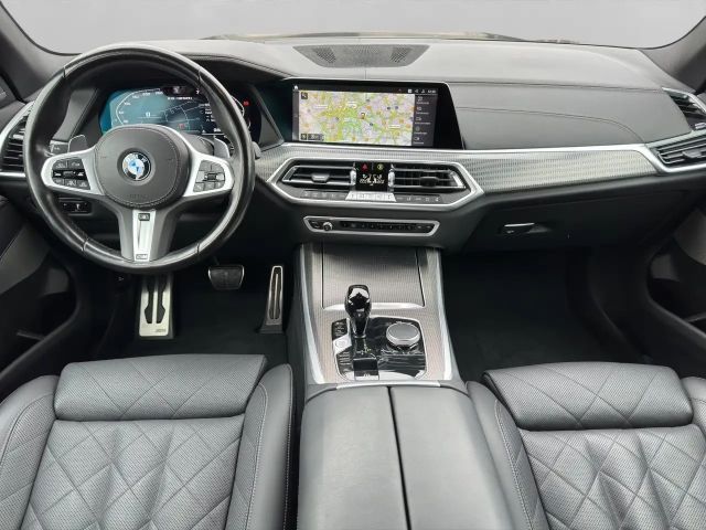 BMW X5 M-Sport M50i