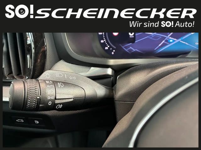 Volvo V60 AWD Dark Plus T6