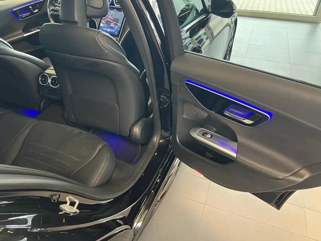 Mercedes-Benz C 220 AMG Line C 220 d Sedan
