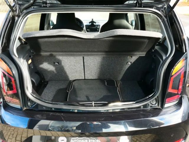 Volkswagen e-up! Plus Style