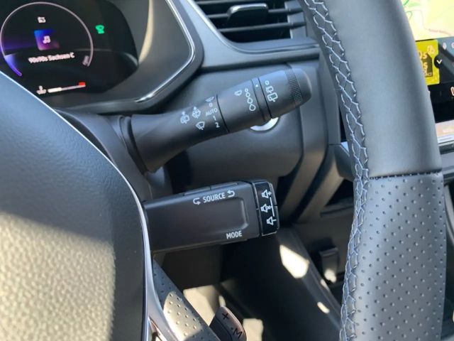 Renault Captur EDC Hybrid Techno