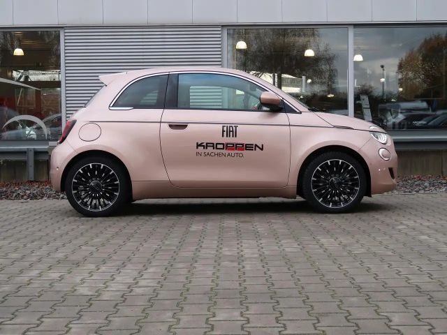 Fiat 500e 42 kWh La Prima