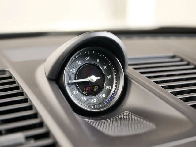 Porsche 911 4 Carrera Coupé