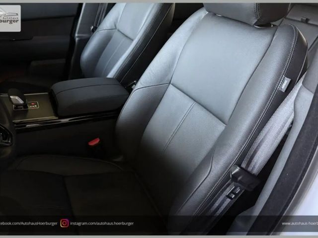 Land Rover Range Rover Velar SE